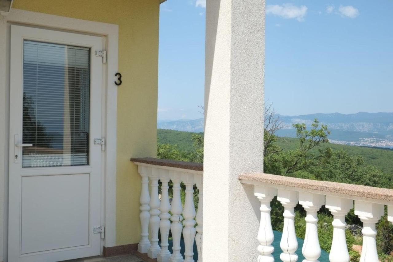 Hilltop Villa Risika Bagian luar foto