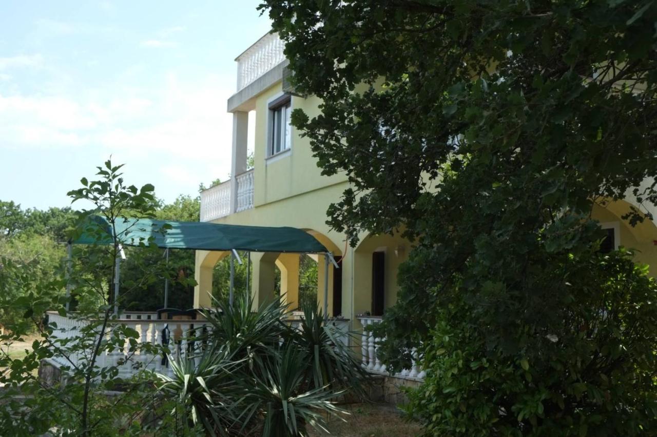 Hilltop Villa Risika Bagian luar foto